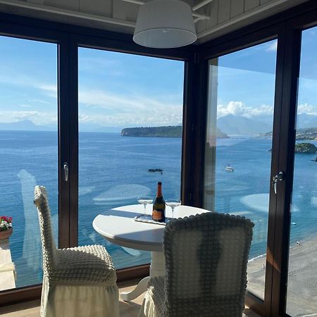 B&B Villa La Petra سان نيكولا أرسيلا المظهر الخارجي الصورة