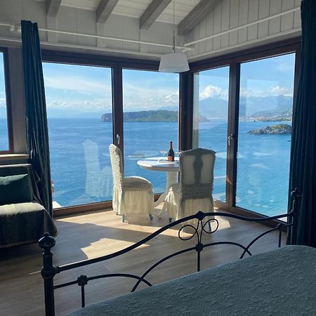 B&B Villa La Petra سان نيكولا أرسيلا المظهر الخارجي الصورة